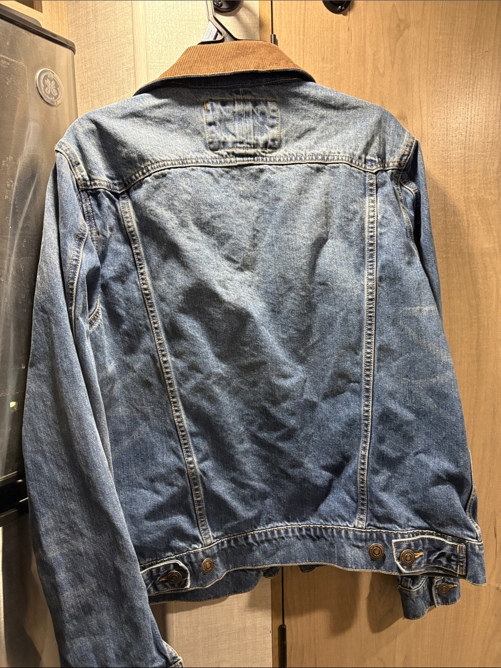 Men's Blue Denim Jacket with Brown Corduroy Collar - Classic Workwear Style - Picture 3 of 3